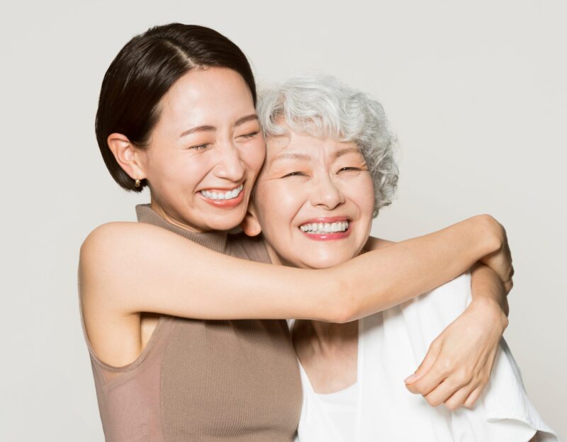 Missing teeth raise a lot of questions, and finding straight answers can be harder than it should be. This FAQ page covers the questions we hear most often about dental implants in Knoxville, from candidacy to recovery, so you can make an informed choice at your own pace. Dr. Andrew Young and our team put together these answers based on what patients actually ask during consultations.